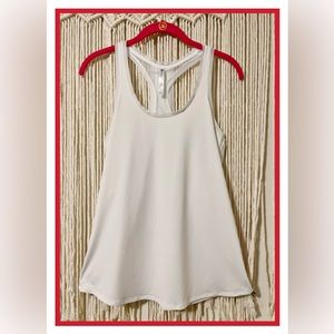 💜FABLETICS Sz Sm Women’s White Razorback Tank EUC